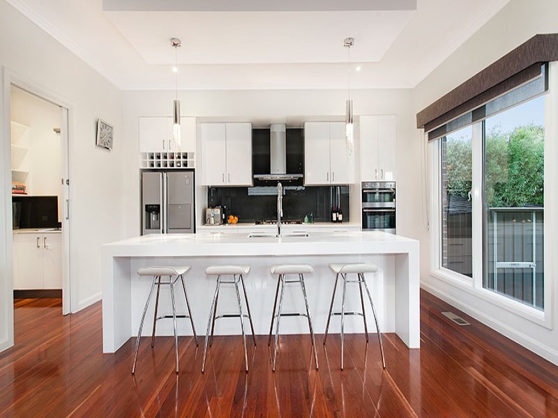 9 Landen Avenue, Balwyn North image 4