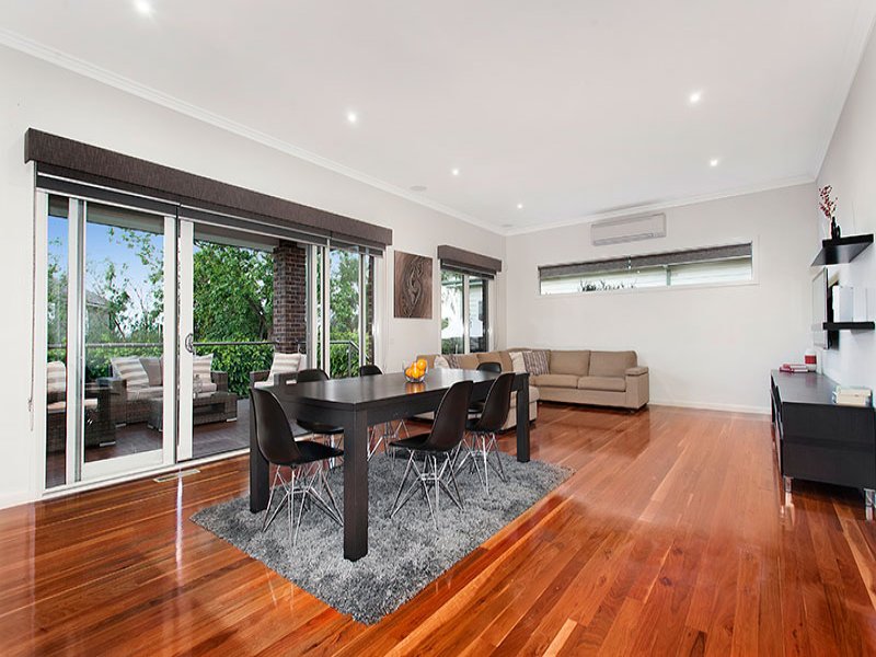 9 Landen Avenue, Balwyn North image 5