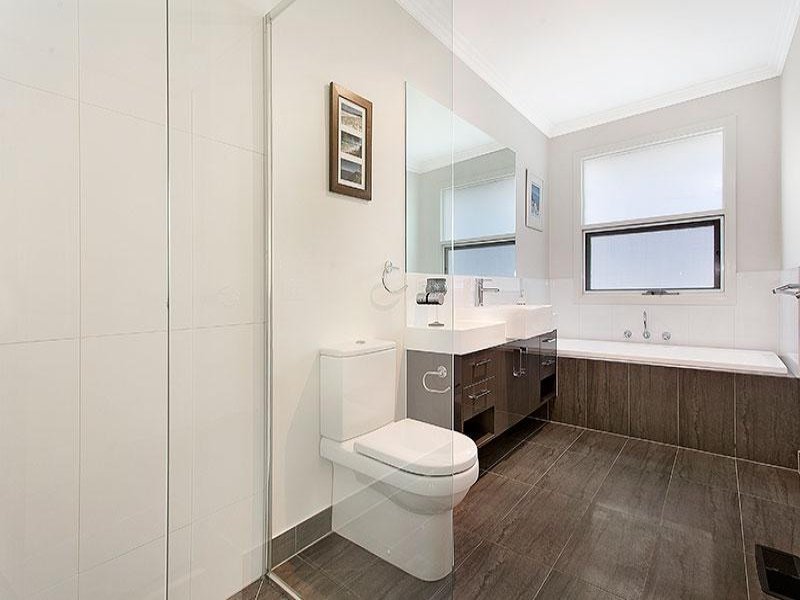 9 Landen Avenue, Balwyn North image 9