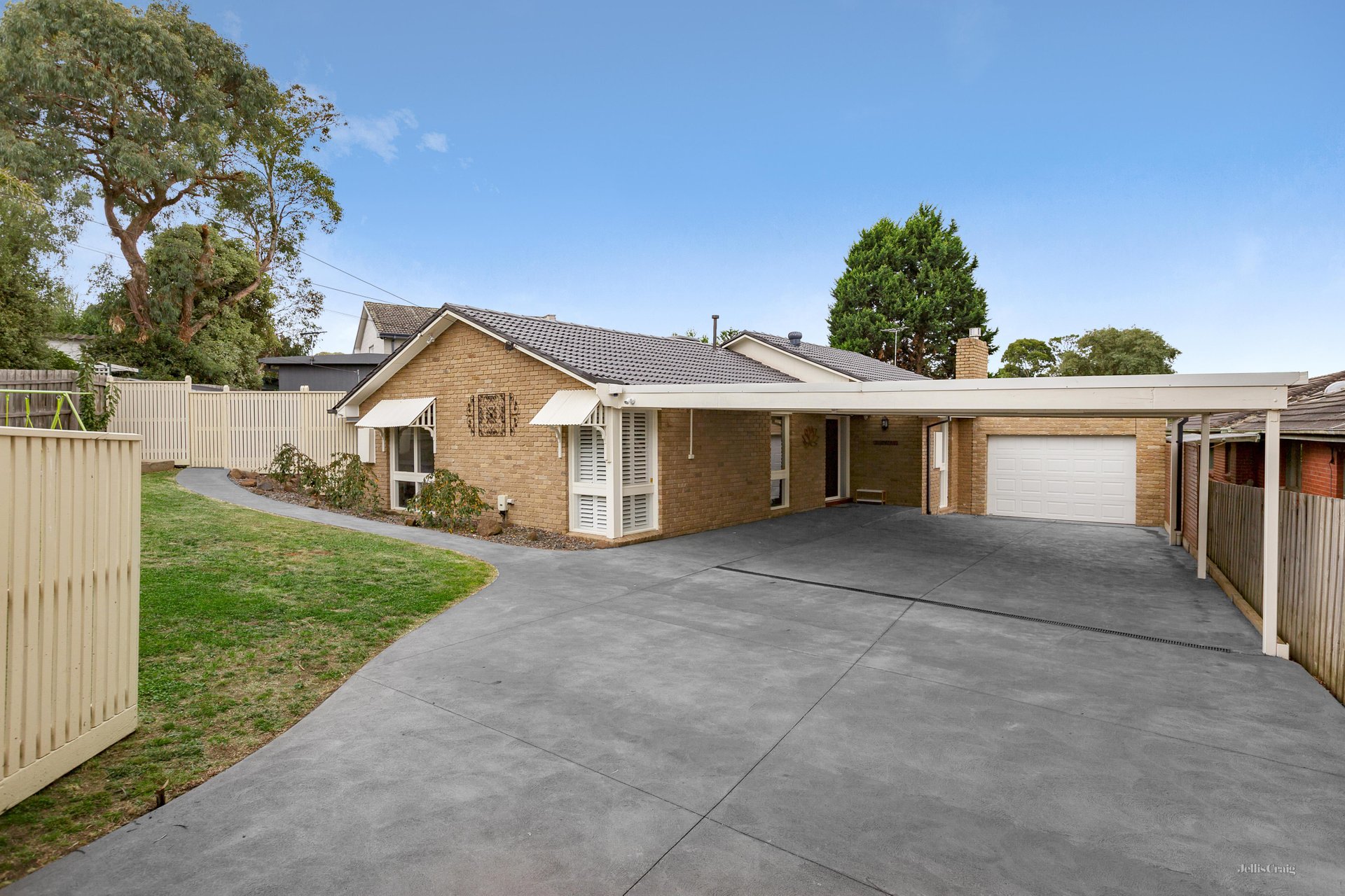 9 Langford Crescent, Donvale image 8