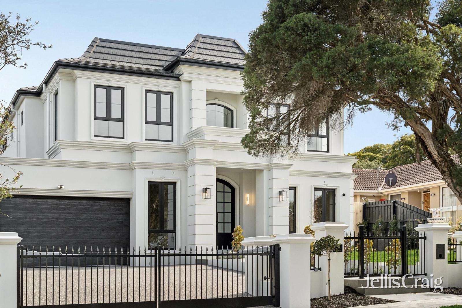 9 Lantana Street, Doncaster East image 1