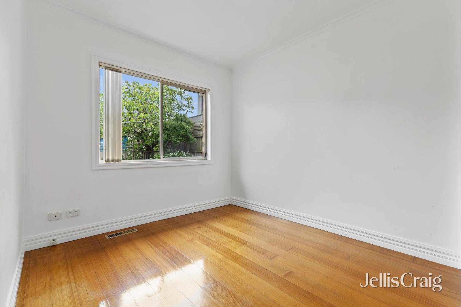 9 Lisbon Street, Glen&nbsp;Waverley image 10