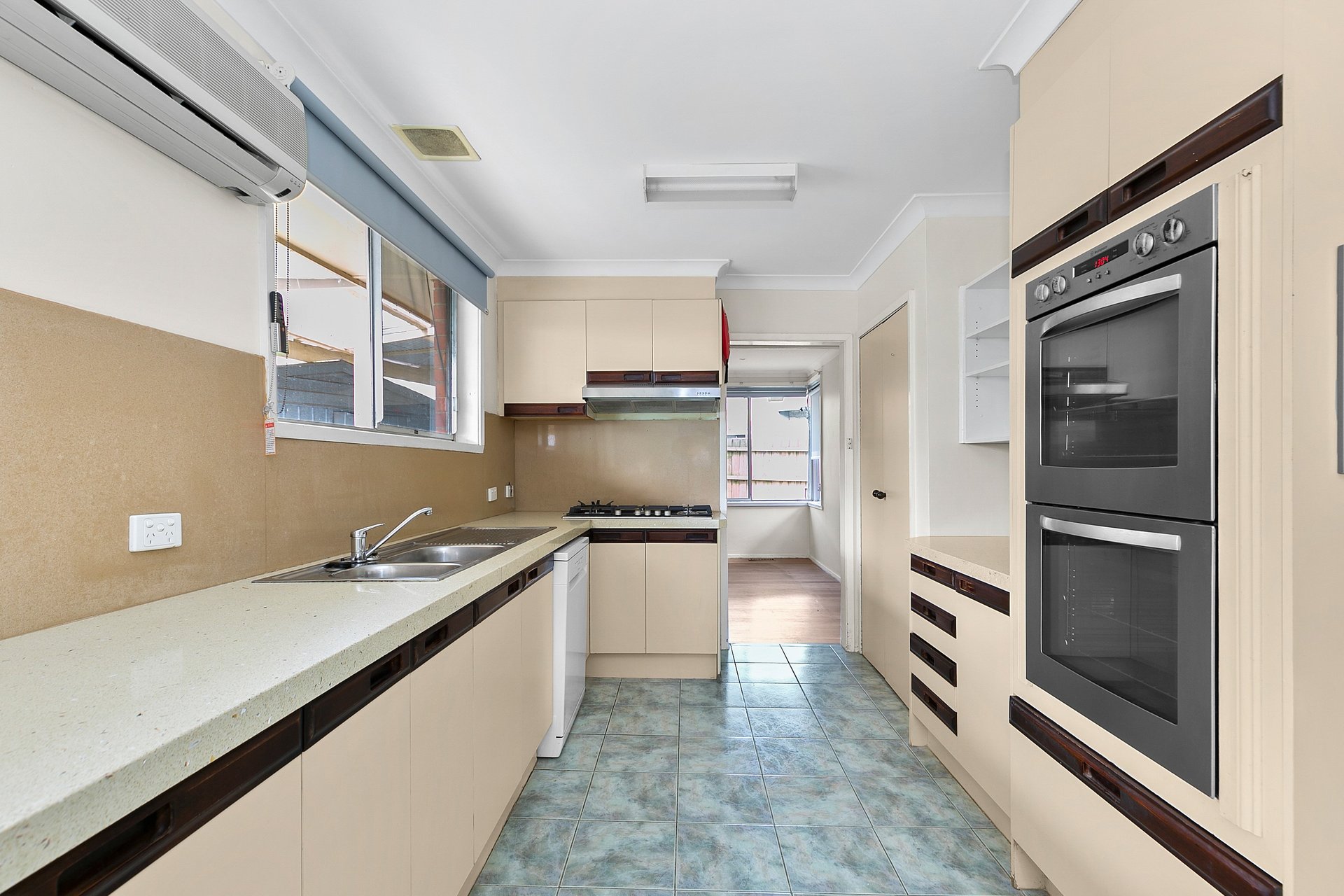 9 Lobelia Court, Blackburn North image 5