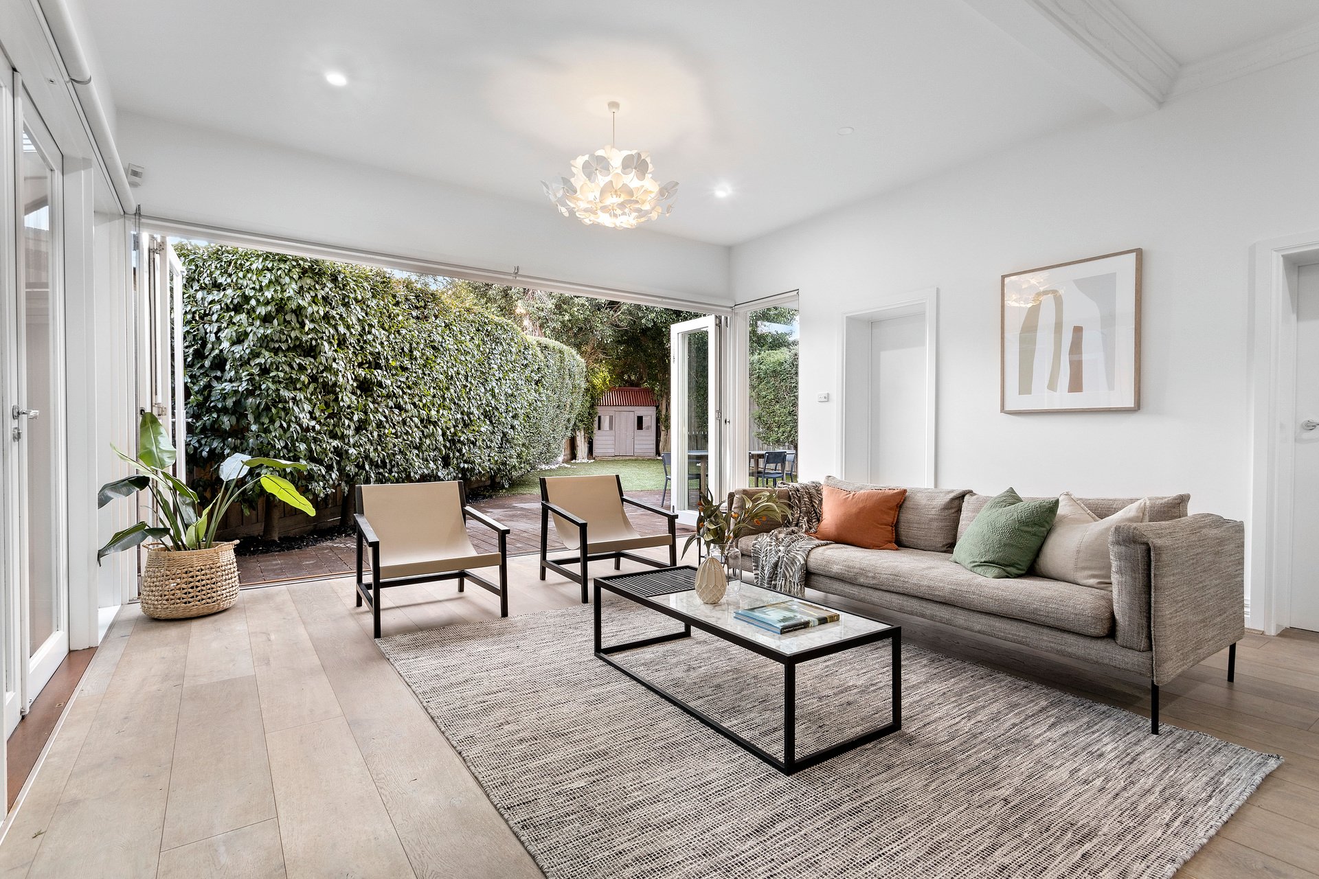 Property Gallery Thumbnail 3