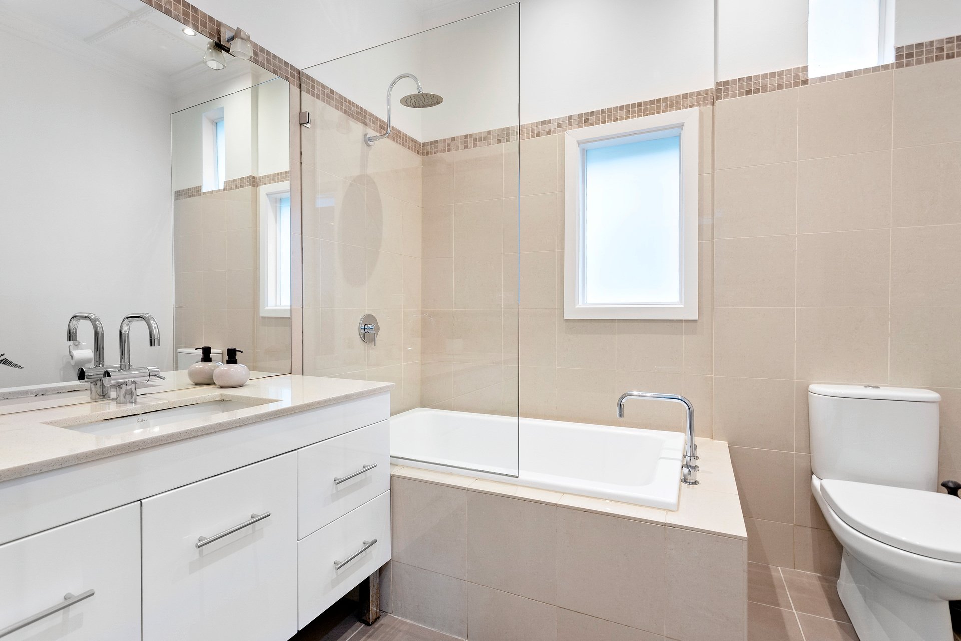 Property Gallery Thumbnail 14