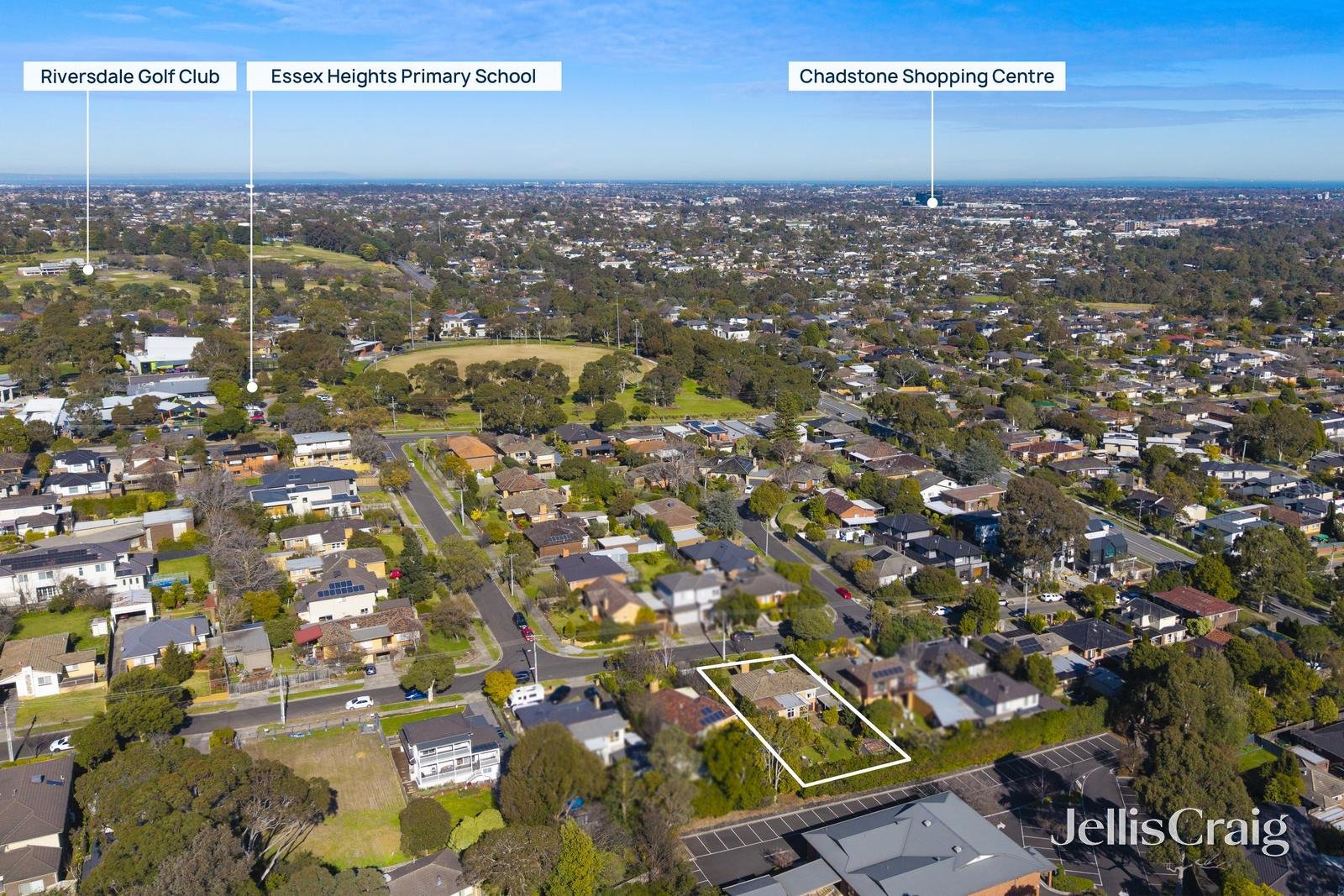 9 Lynden Grove, Mount Waverley image 11