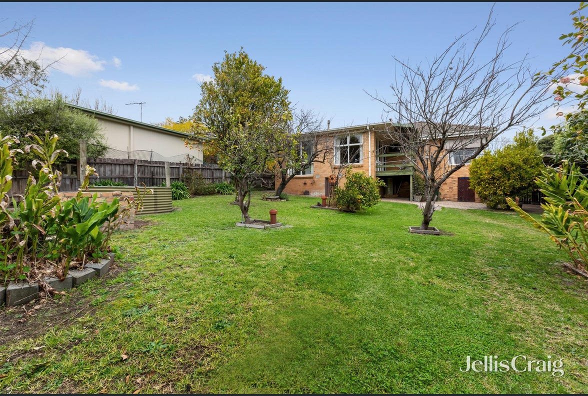 9 Lynden Grove, Mount&nbsp;Waverley image 5