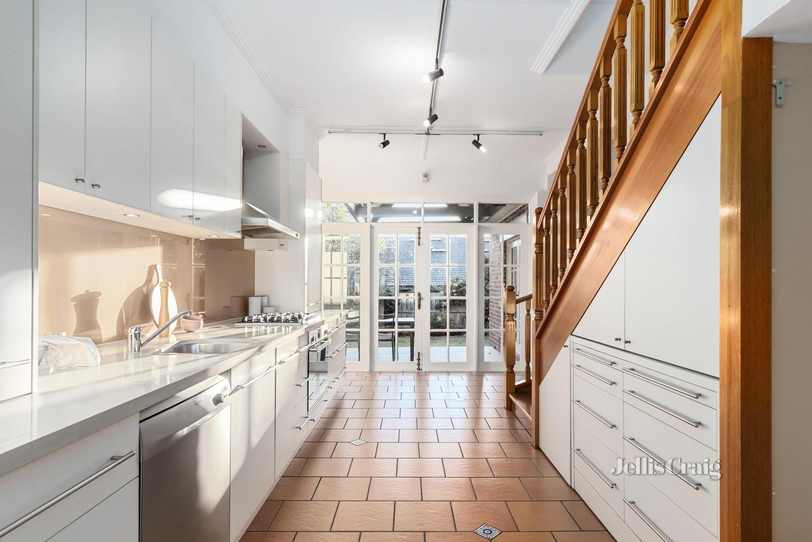9 Mackie Grove, Brighton East image 4