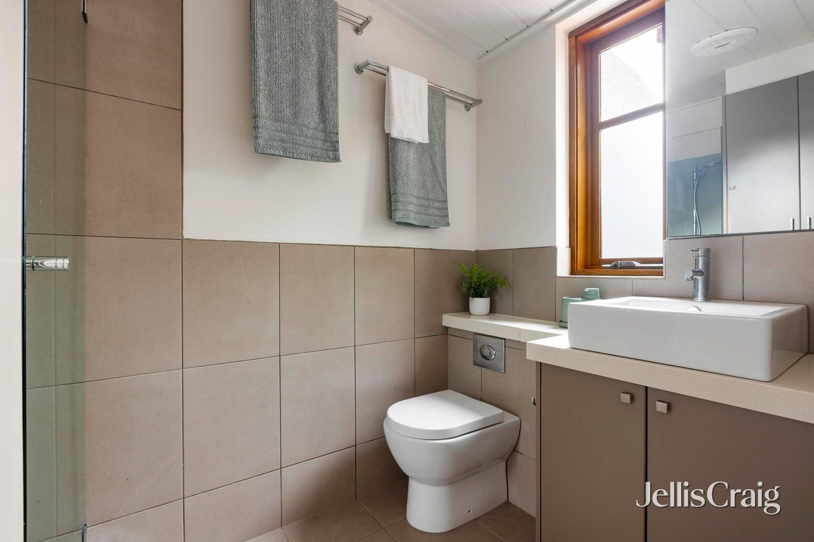 9 Mahoney Street, Fitzroy image 4