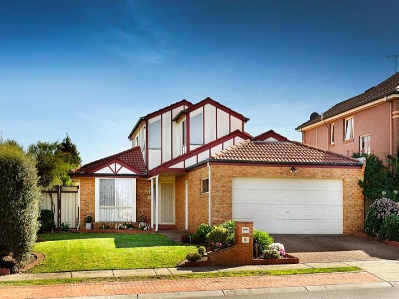 9 Manley Avenue, ROXBURGH PARK VIC 3064