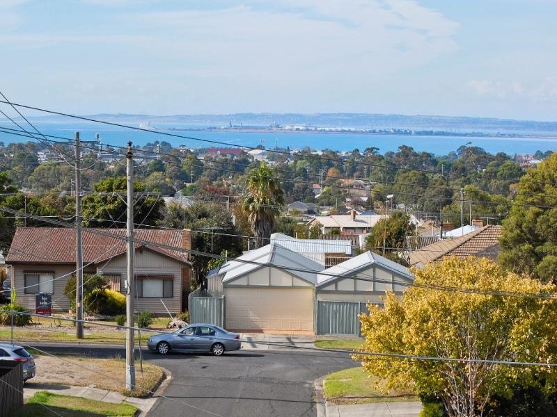 9 Marathon Avenue, Hamlyn Heights image 2