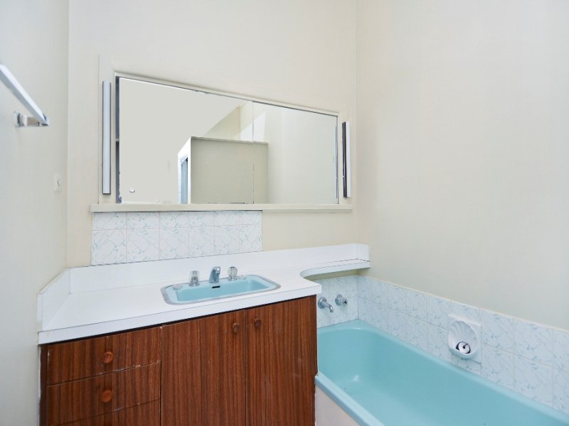 9 Marathon Avenue, Hamlyn Heights image 10