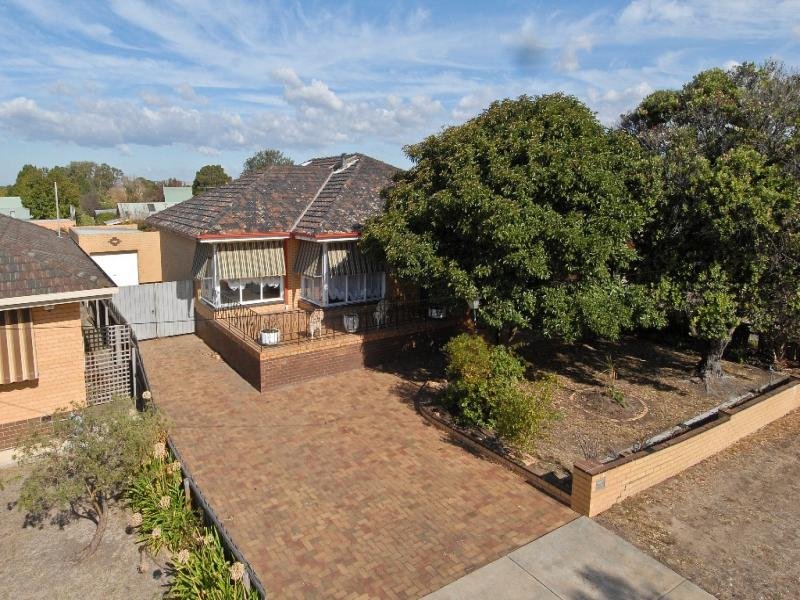 9 Marathon Avenue, Hamlyn Heights image 14