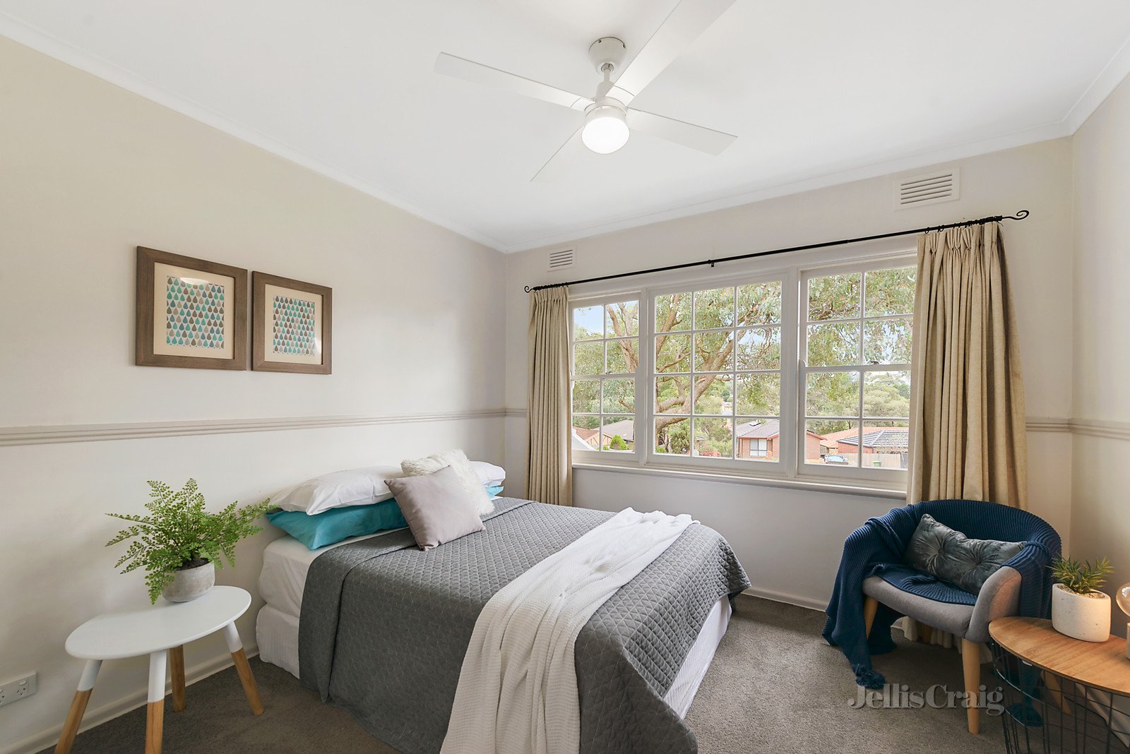 9 Marian Court, Eltham North image 6