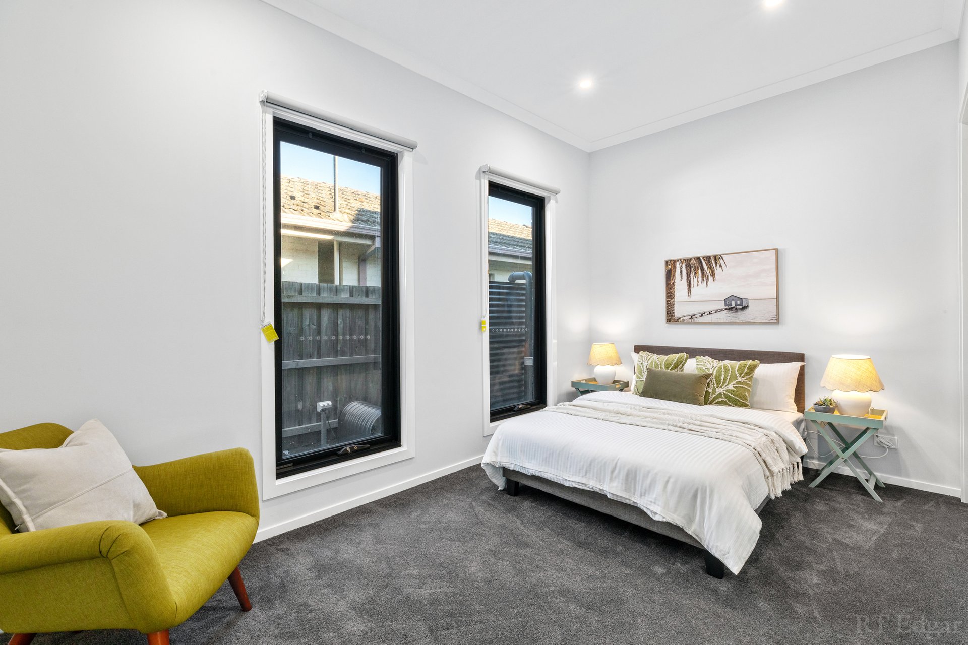Property Gallery Thumbnail 11