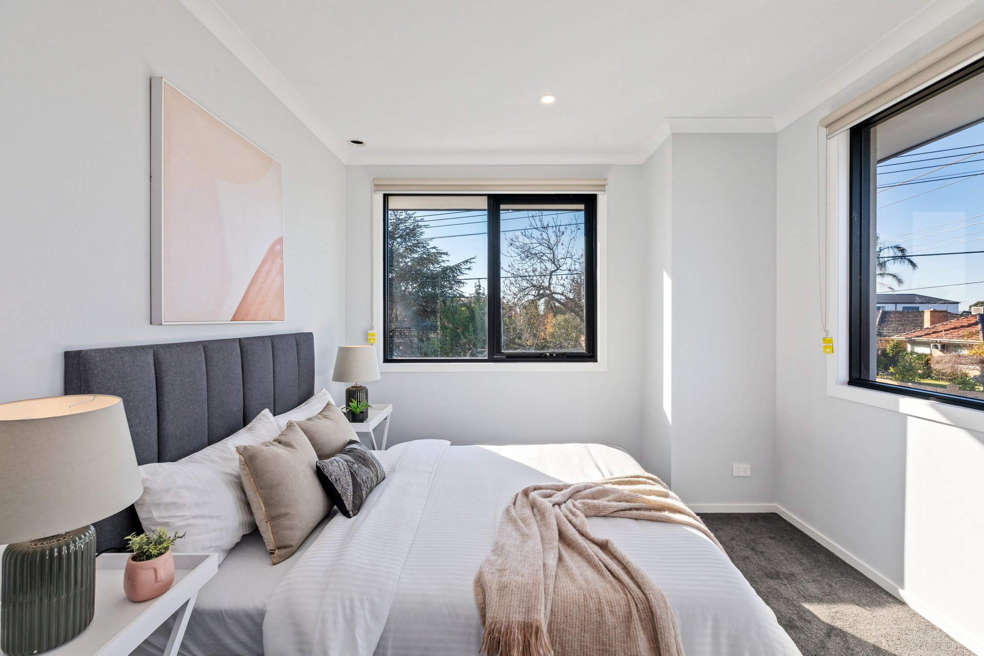 Property Gallery Thumbnail 13