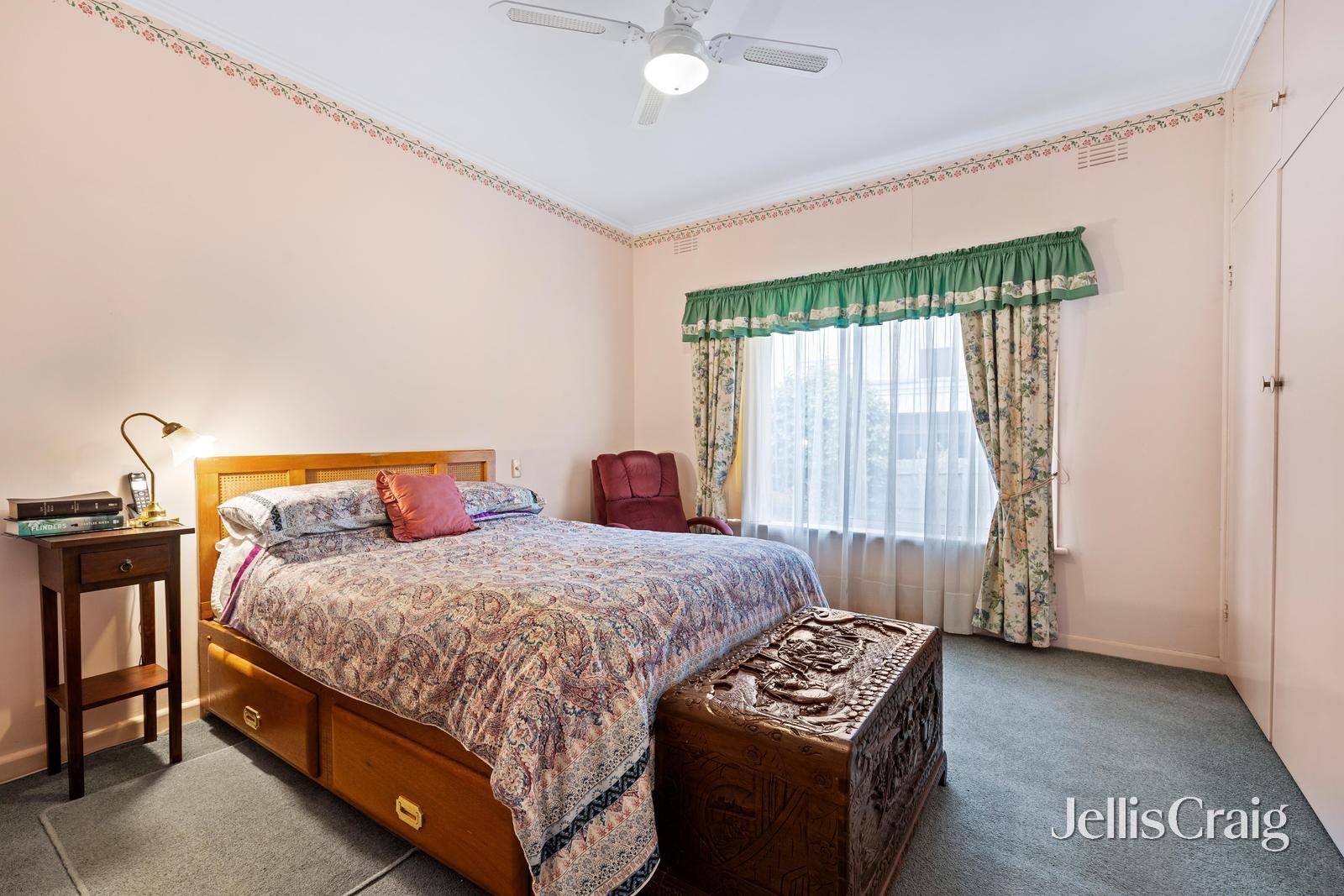 9 Marriott Parade, Glen Waverley image 7