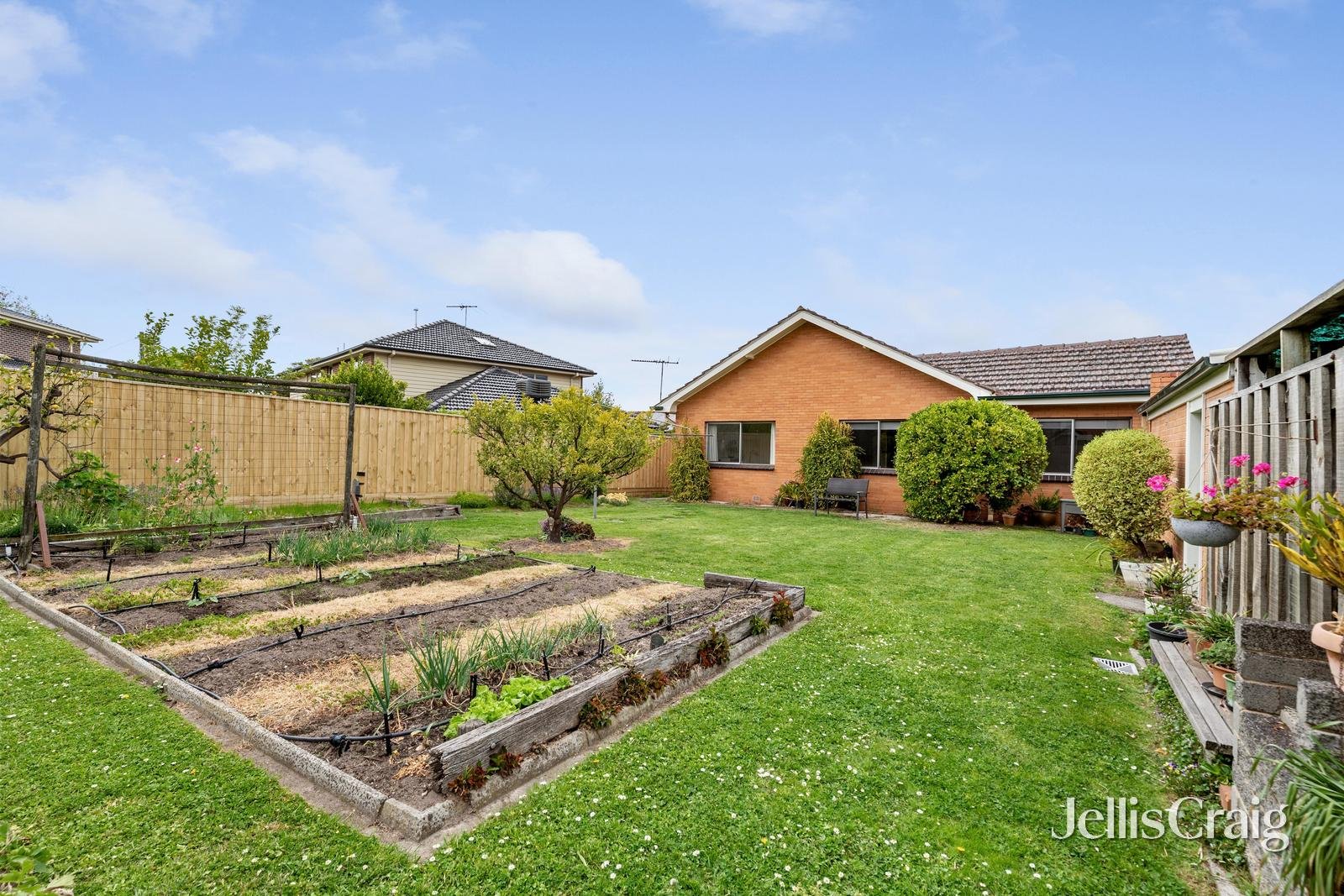 9 Marriott Parade, Glen Waverley image 12