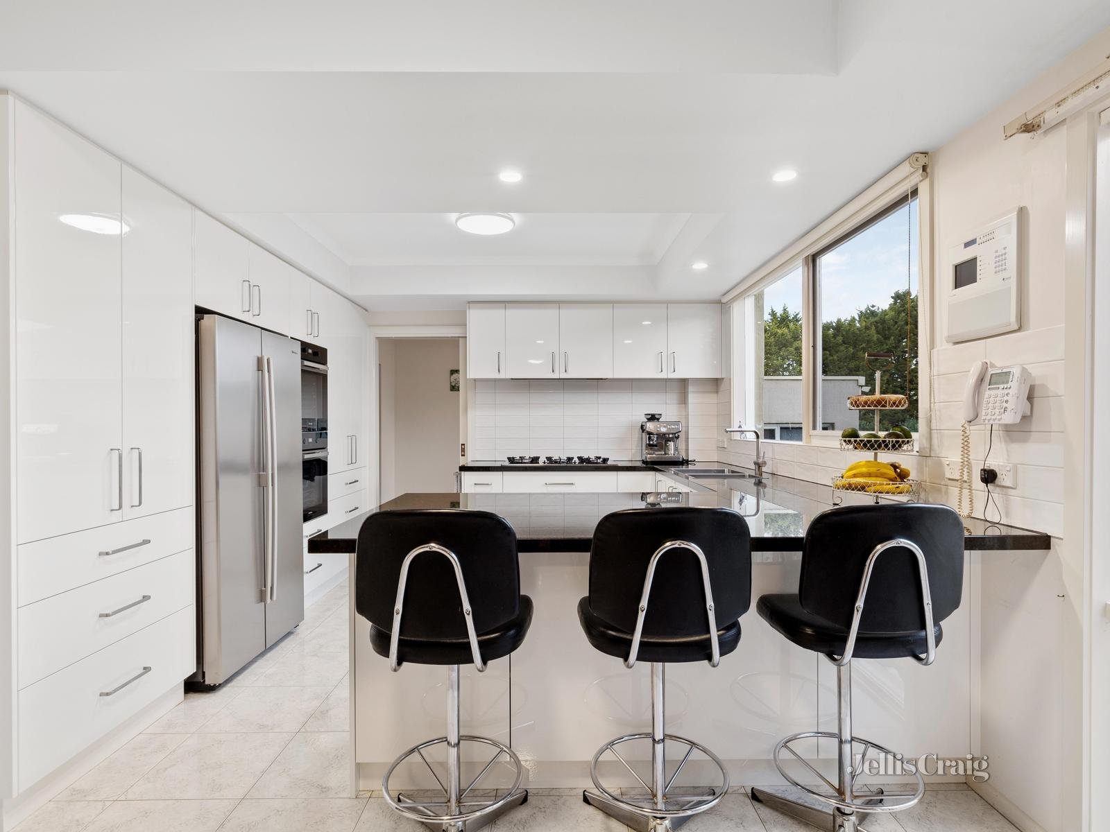 9 Martindale Place, Templestowe image 6