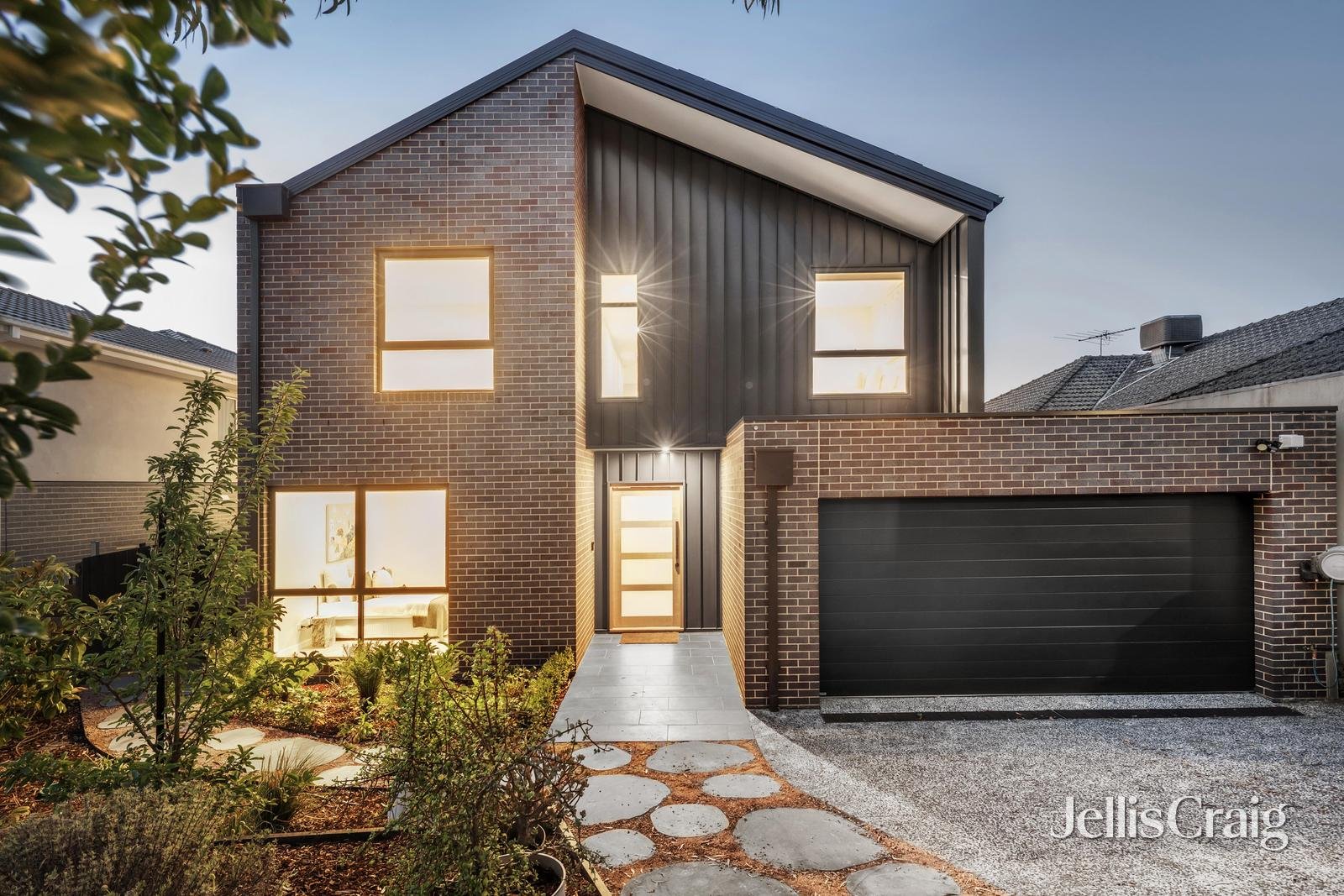 9 Mathers Avenue, Kew&nbsp;East image 1