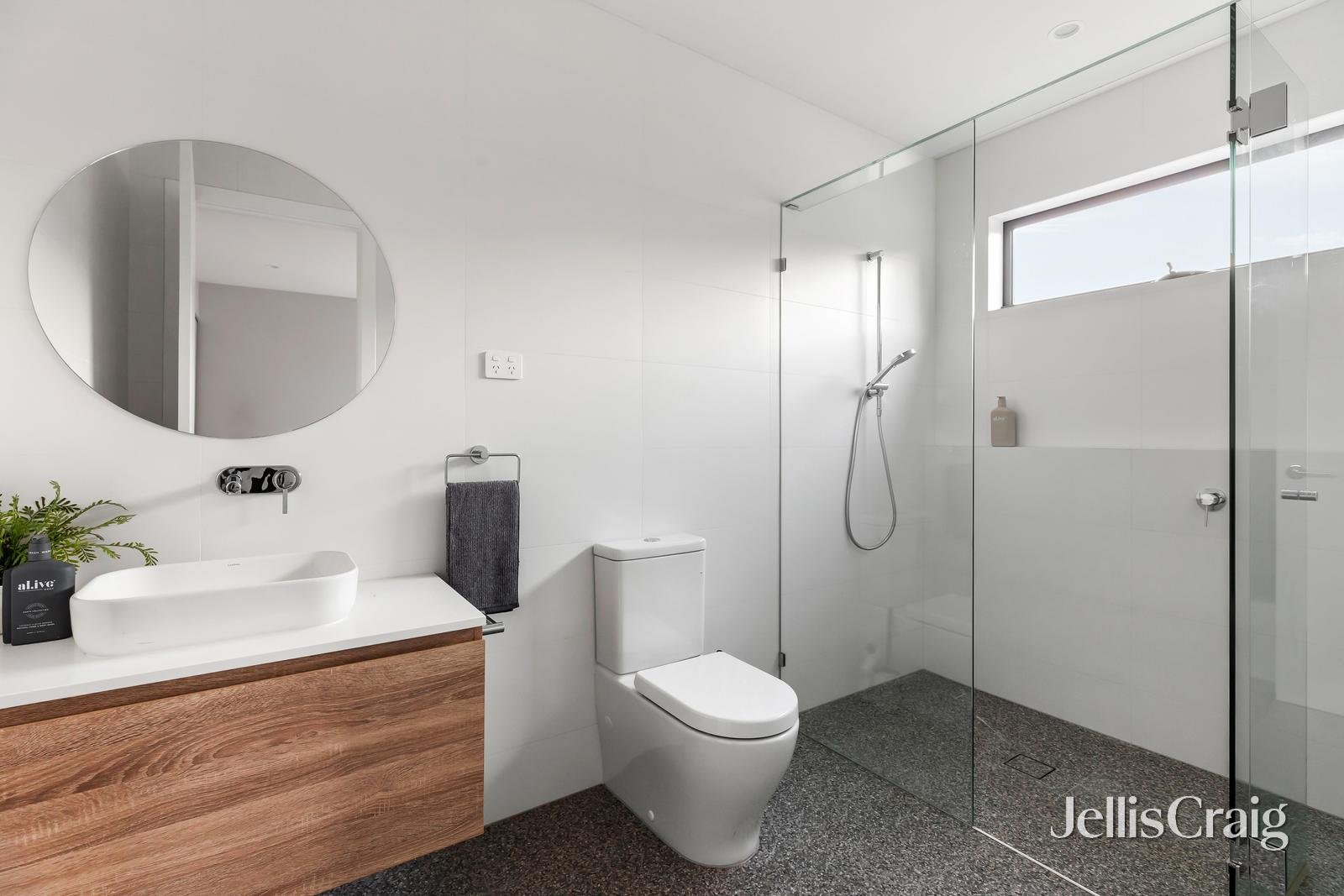 9 Mathers Avenue, Kew&nbsp;East image 13