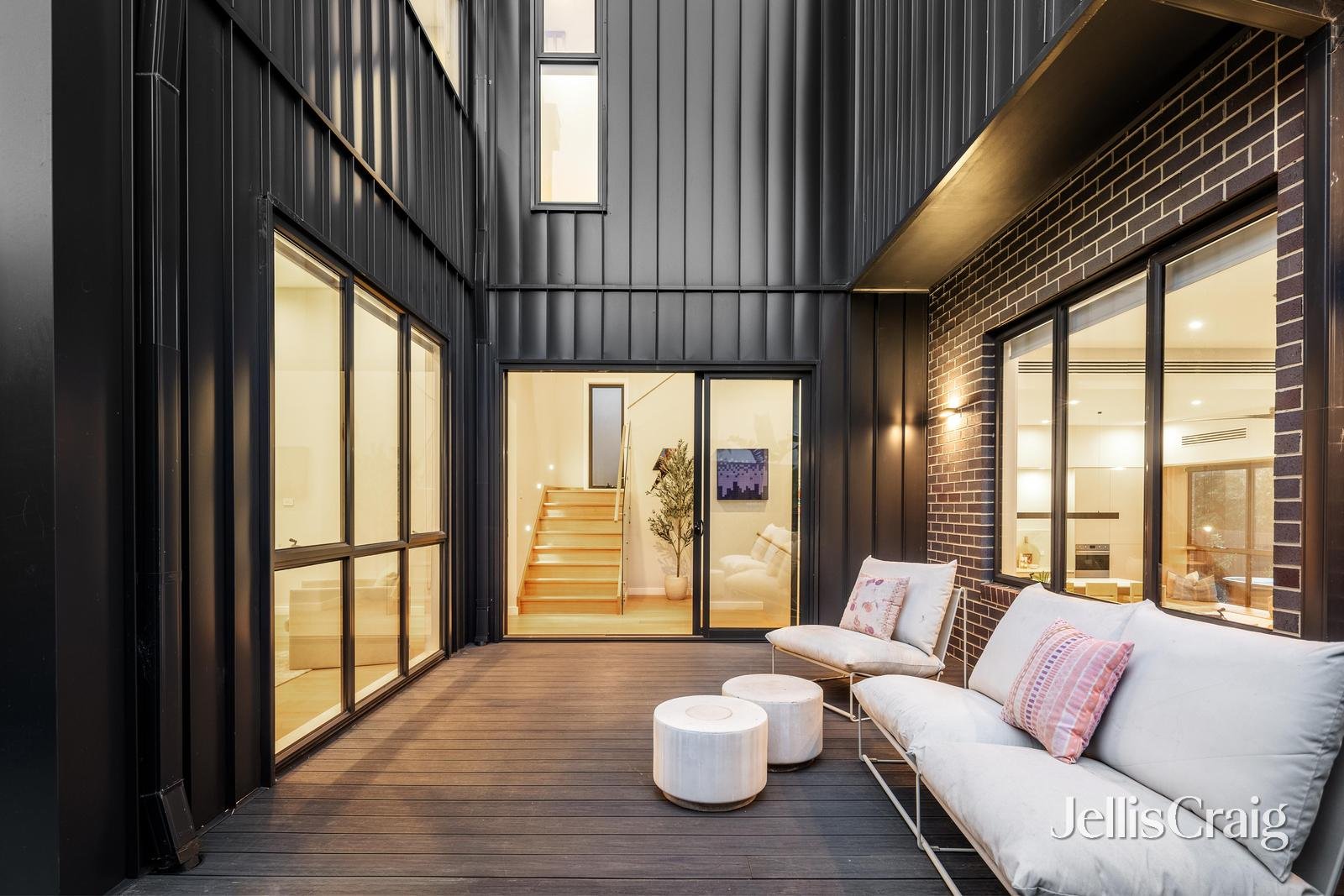 9 Mathers Avenue, Kew&nbsp;East image 14