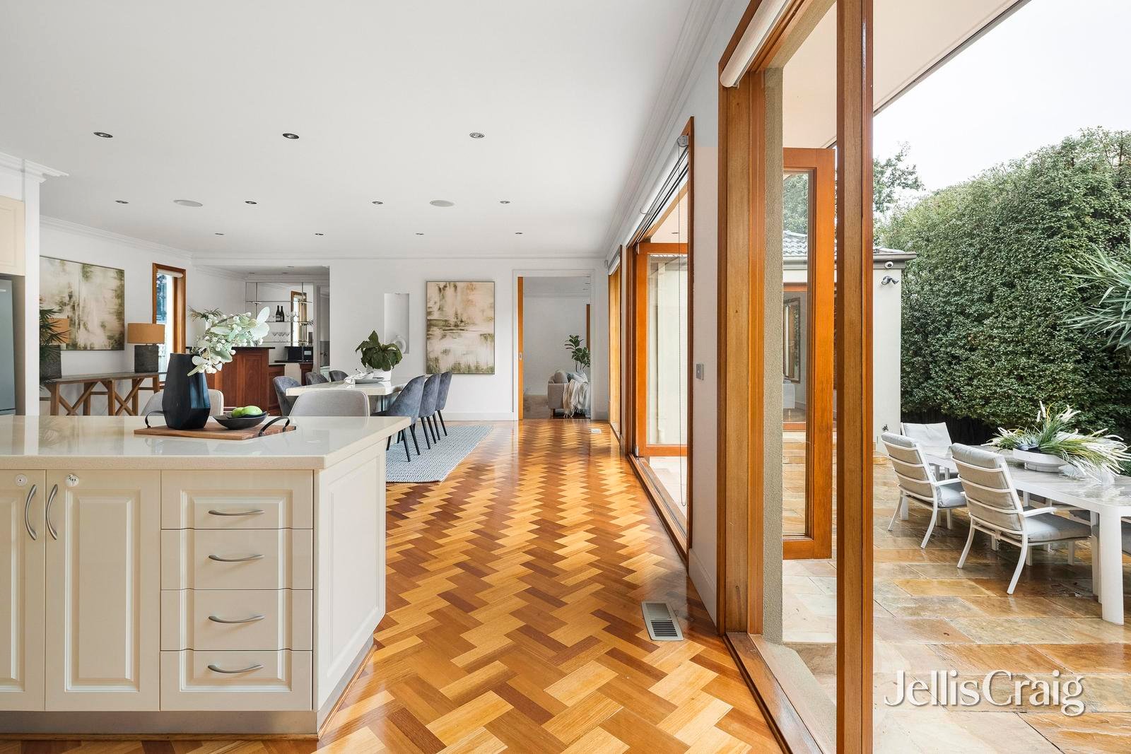 9 May Street, Deepdene image 6