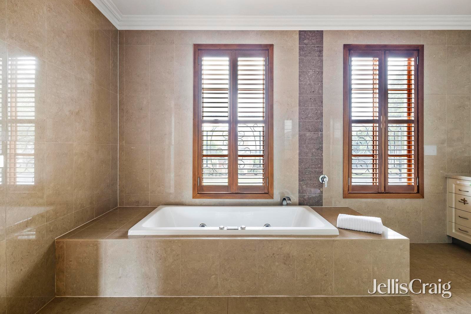 9 May Street, Deepdene image 17