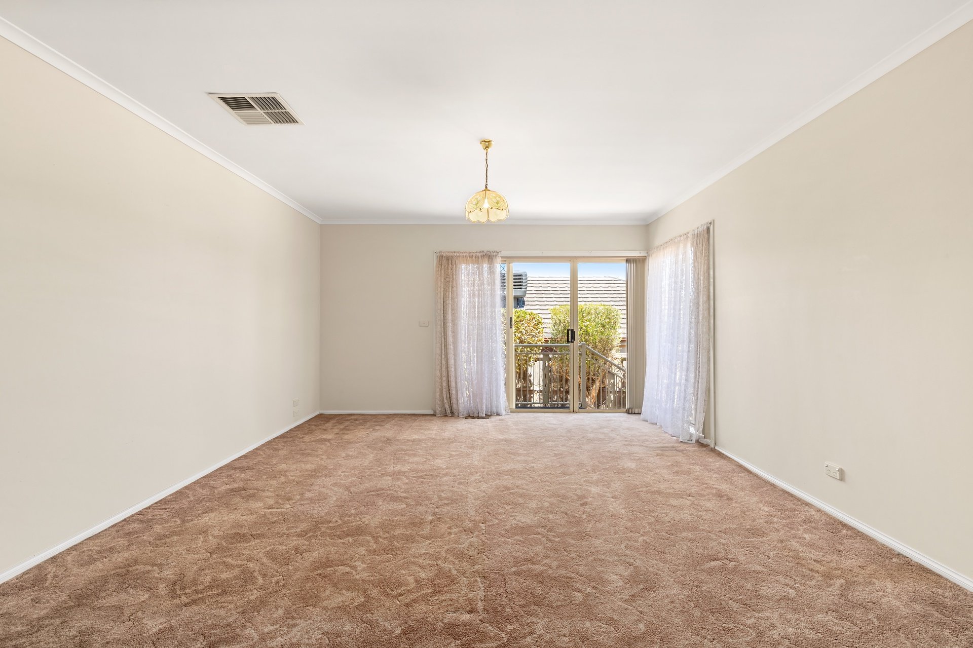 9 Mayfair Court, Chirnside&nbsp;Park image 3