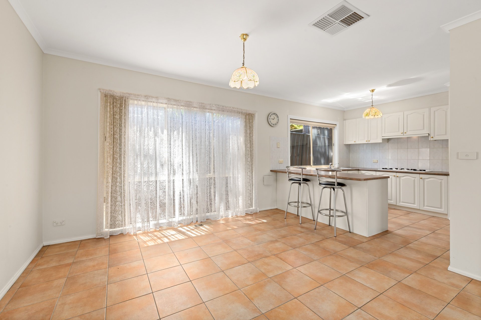 9 Mayfair Court, Chirnside&nbsp;Park image 2