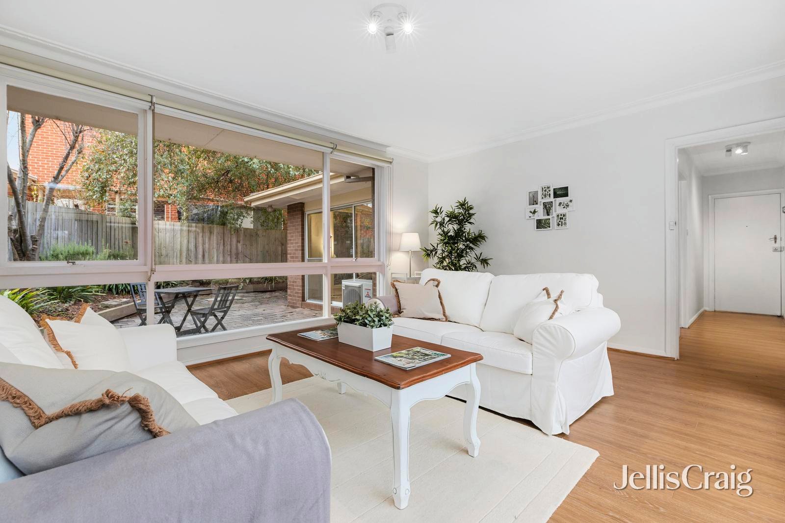 9 Maylands Crescent, Glen&nbsp;Waverley image 3