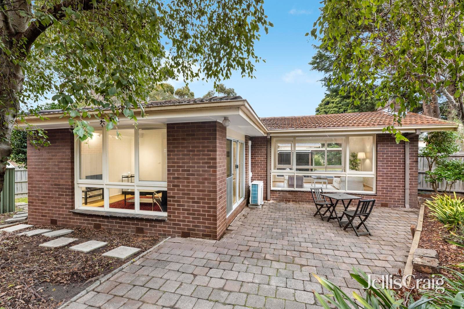 9 Maylands Crescent, Glen&nbsp;Waverley image 11