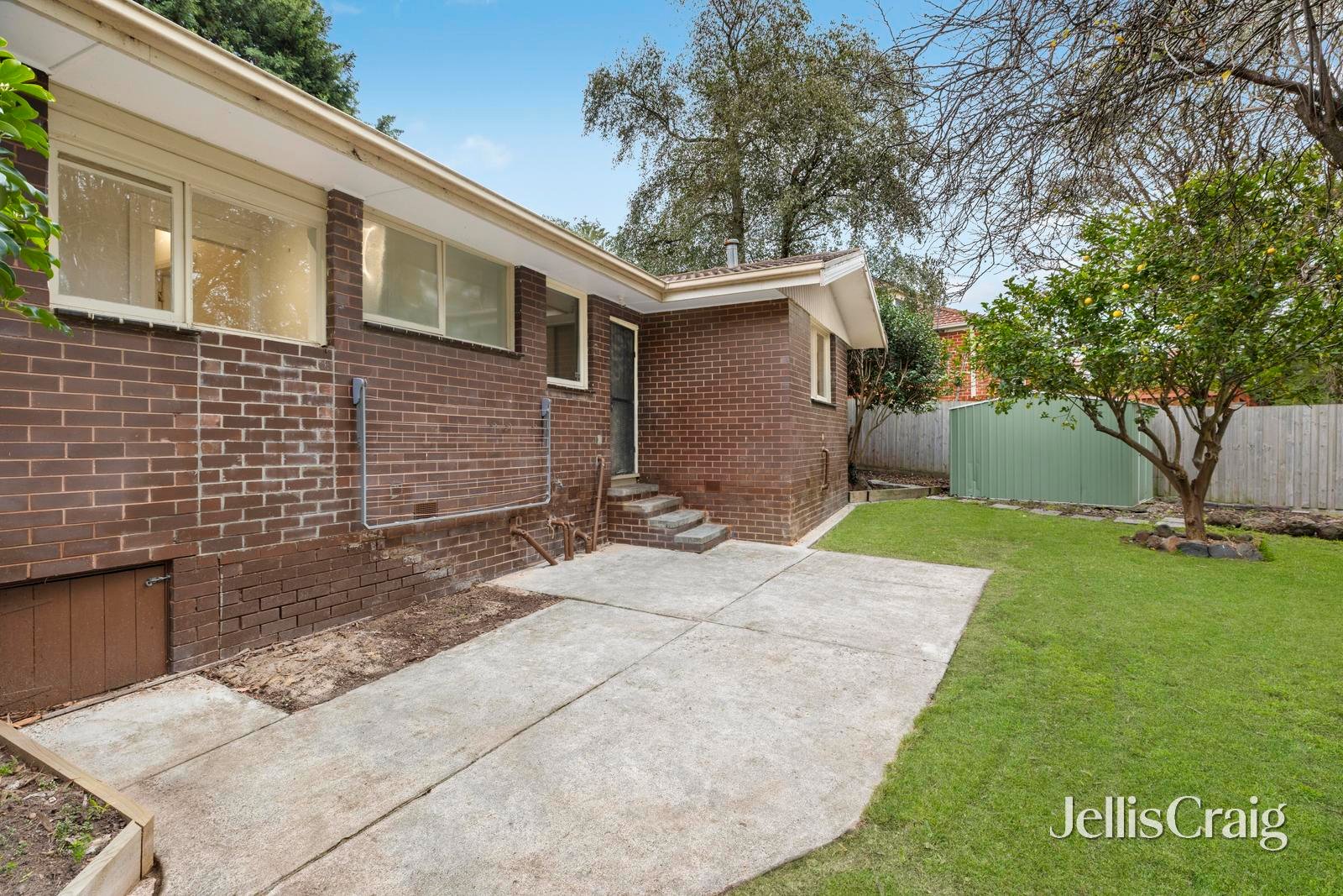 9 Maylands Crescent, Glen&nbsp;Waverley image 12