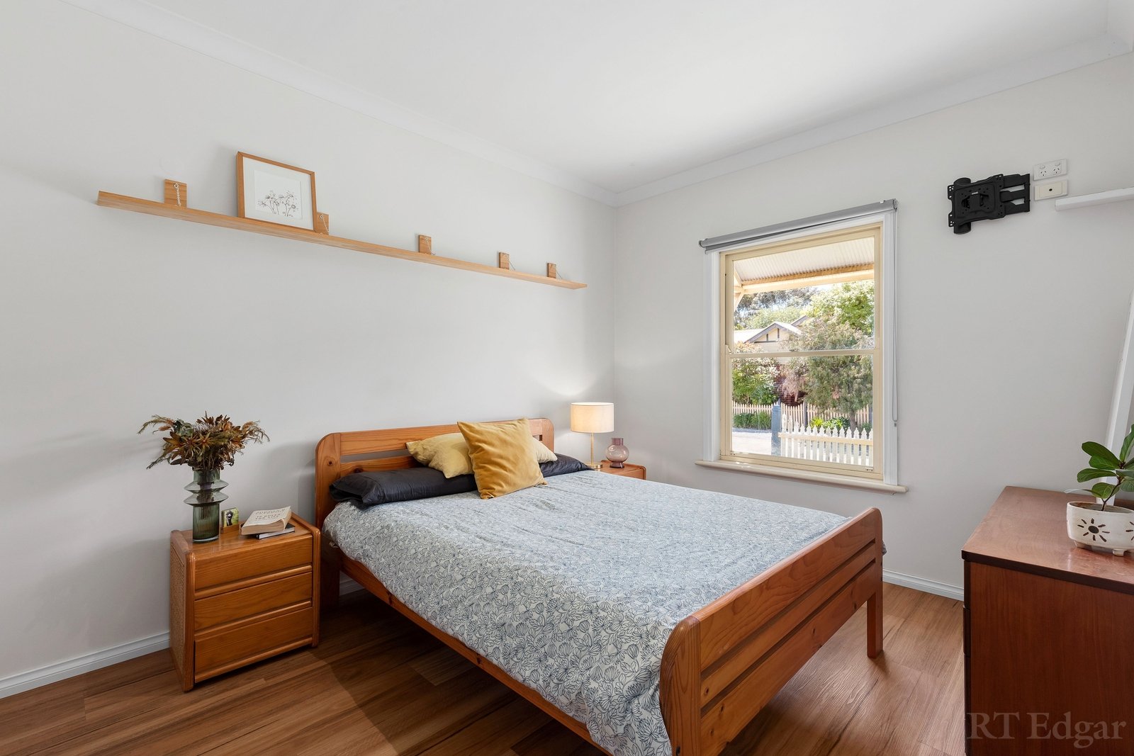Property Gallery Thumbnail 5