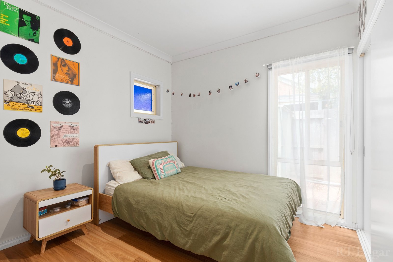 Property Gallery Thumbnail 7