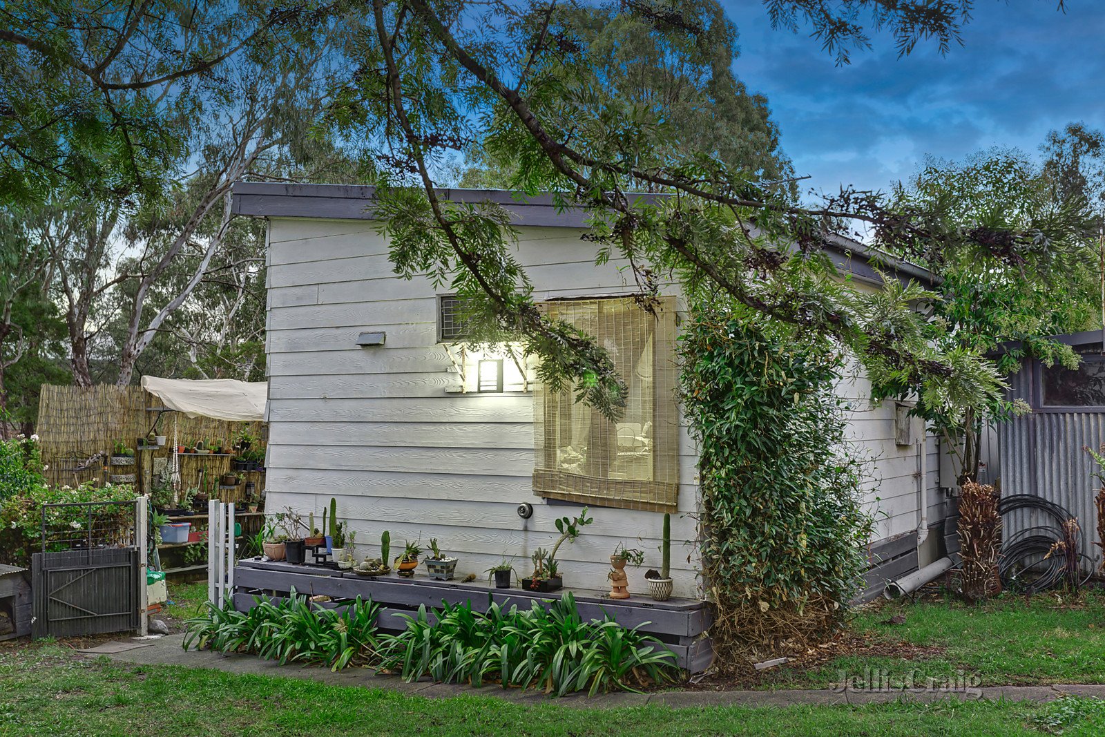 9 Melissa Street, Mount Waverley image 8