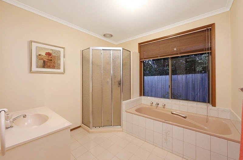 9 Michigan Place, Rowville image 10