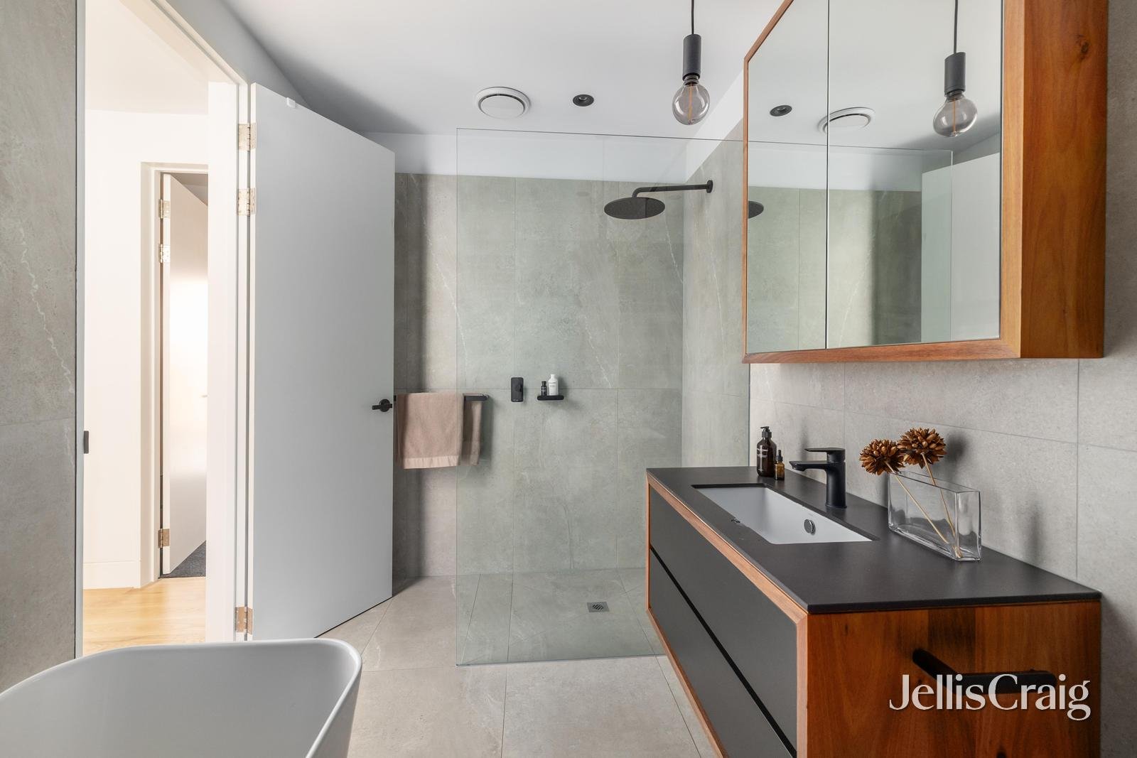 9 Miller Street, Richmond image 6