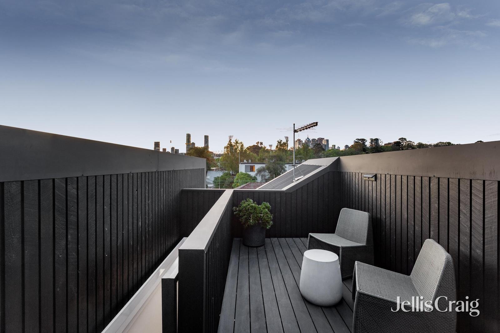 9 Miller Street, Richmond image 12