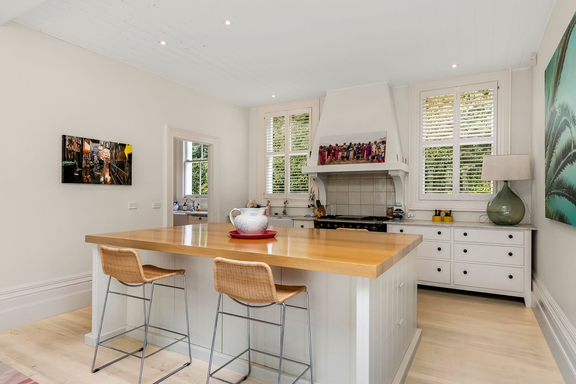 Property Gallery Thumbnail 3