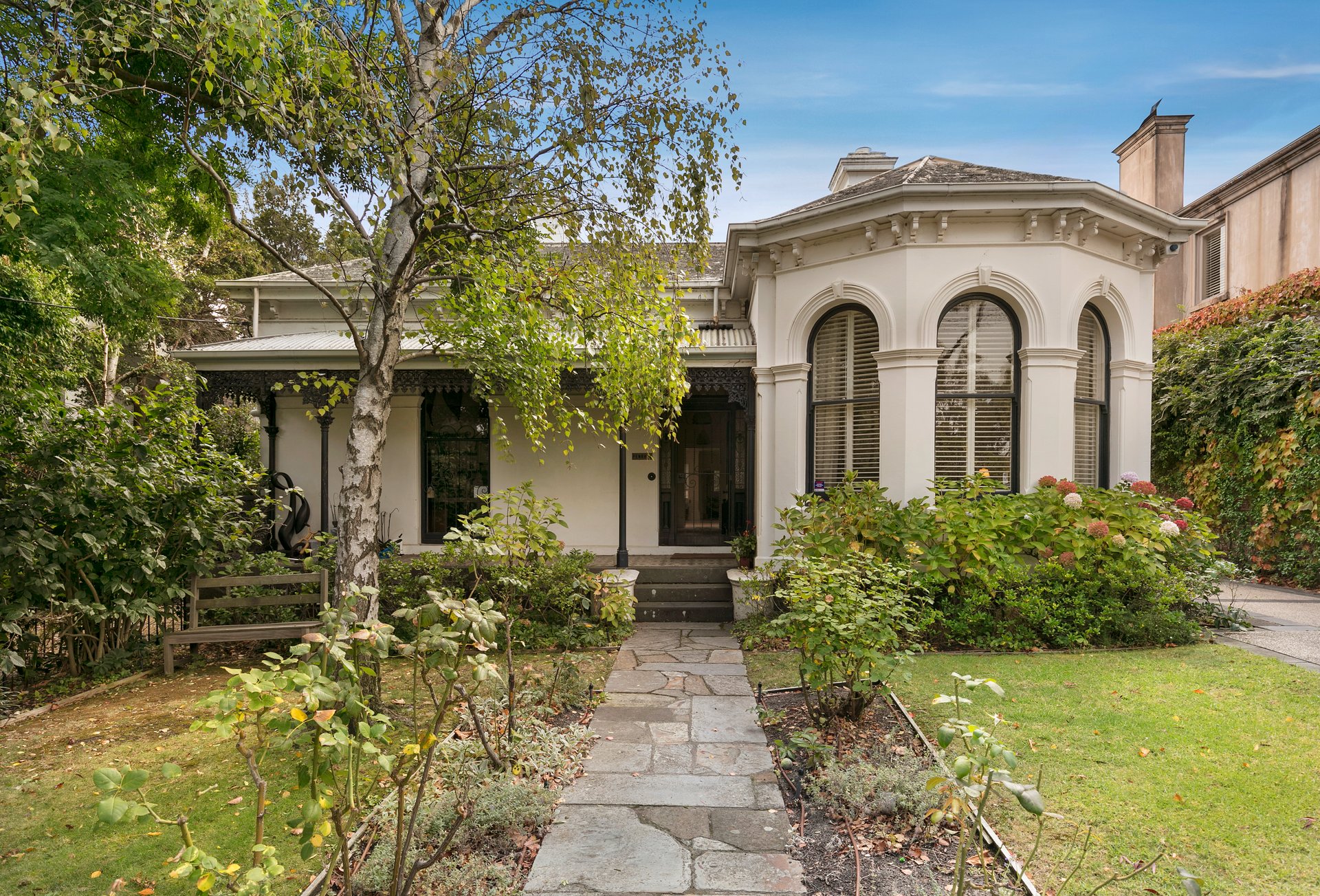 Property Gallery Thumbnail 2