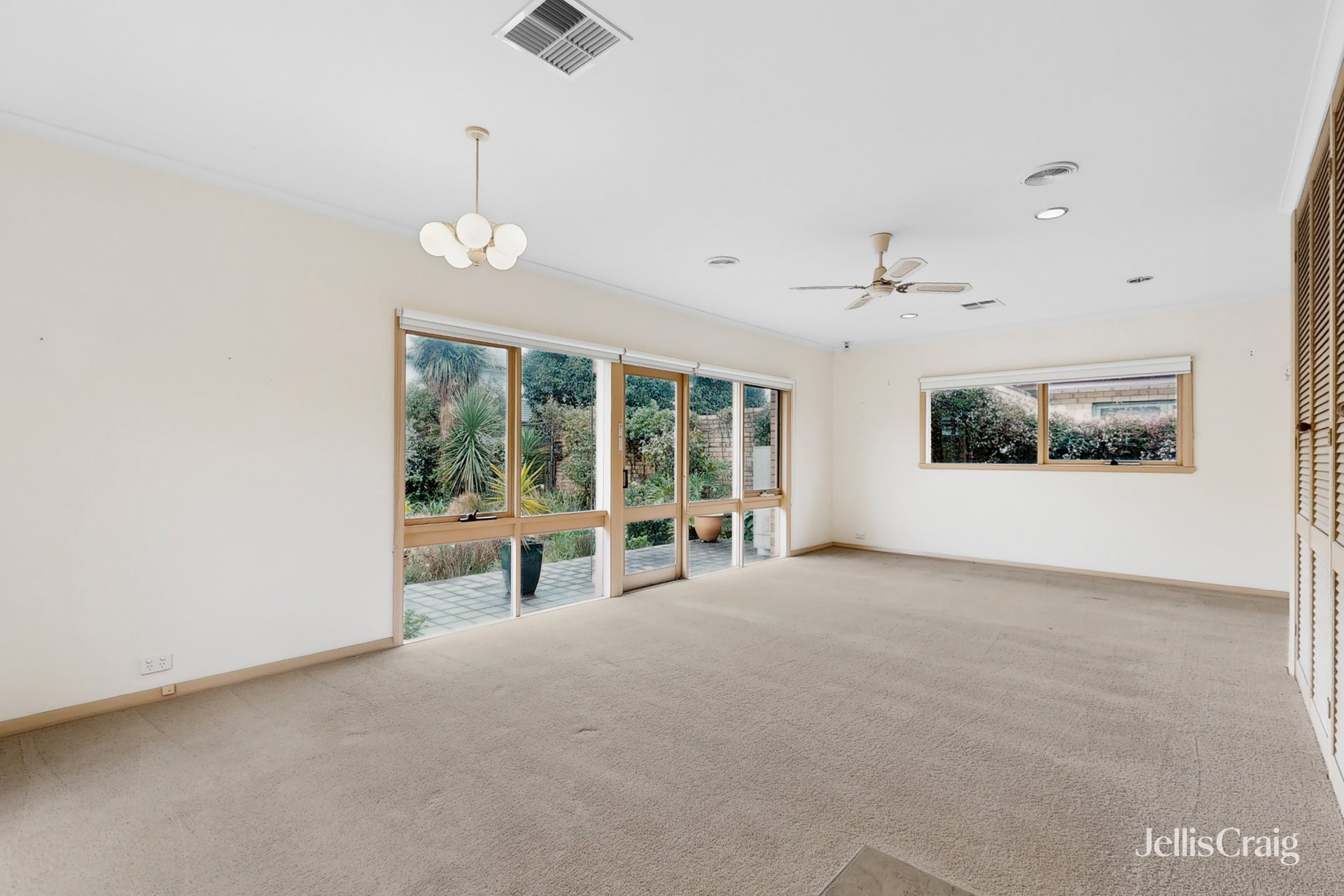 9 Millis Avenue, Bentleigh&nbsp;East image 10
