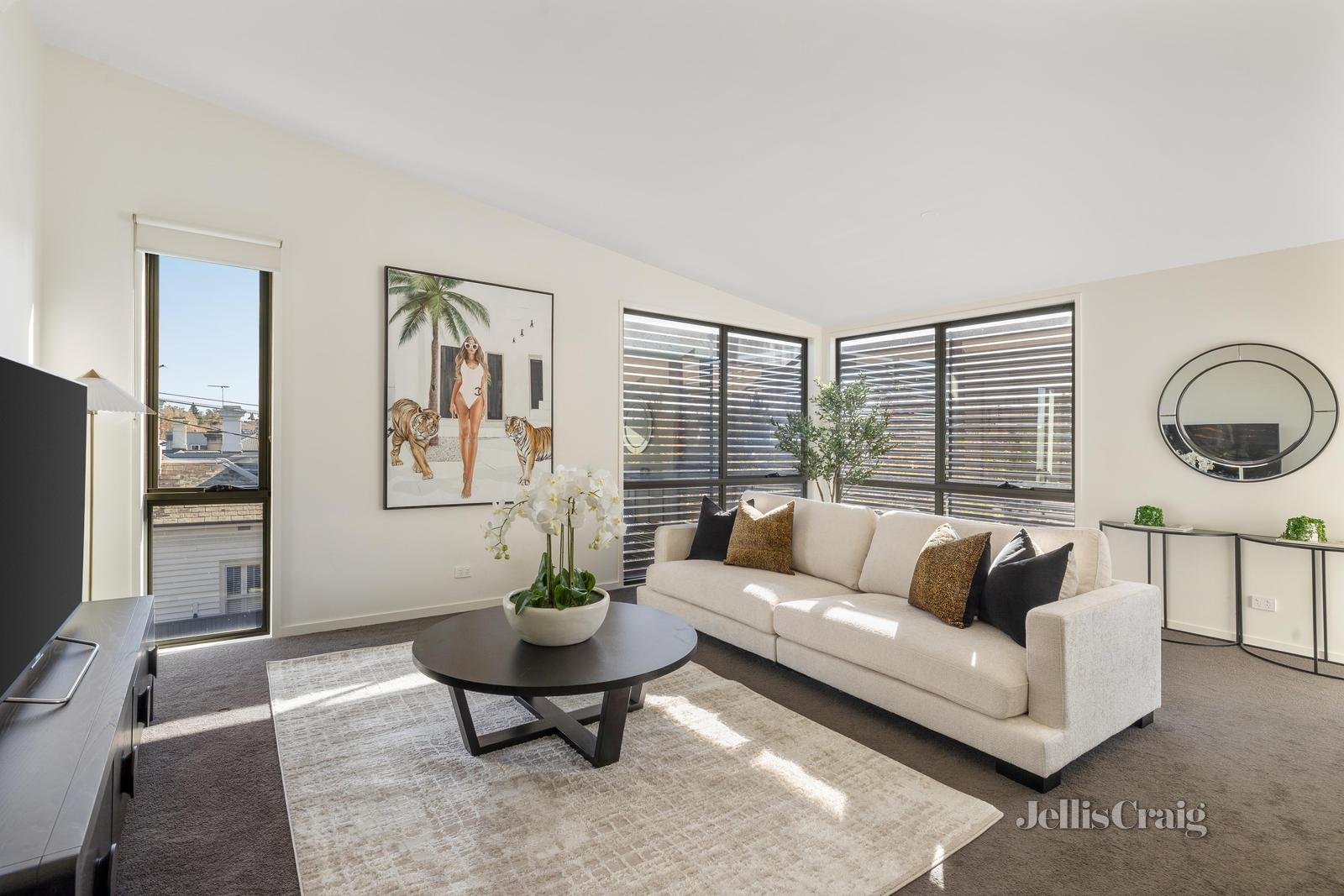 9 Moir Street, Hawthorn image 2