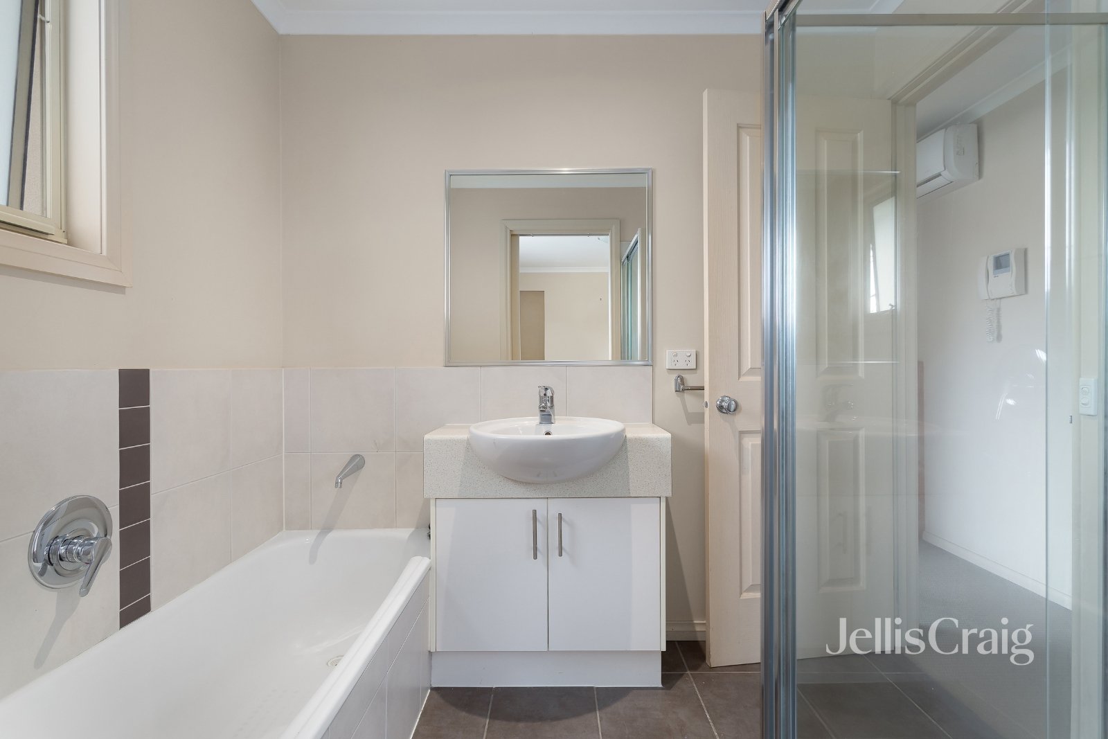 9 Monash Street, Heidelberg&nbsp;Heights image 8