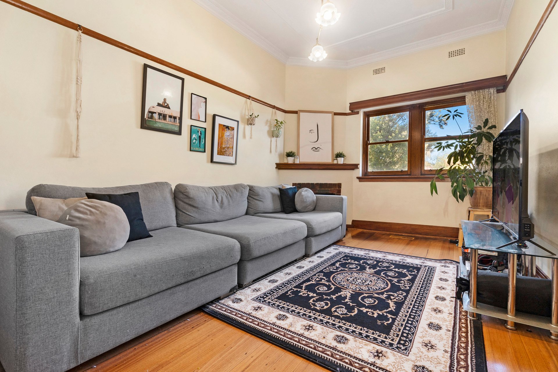 Property Gallery Thumbnail 2
