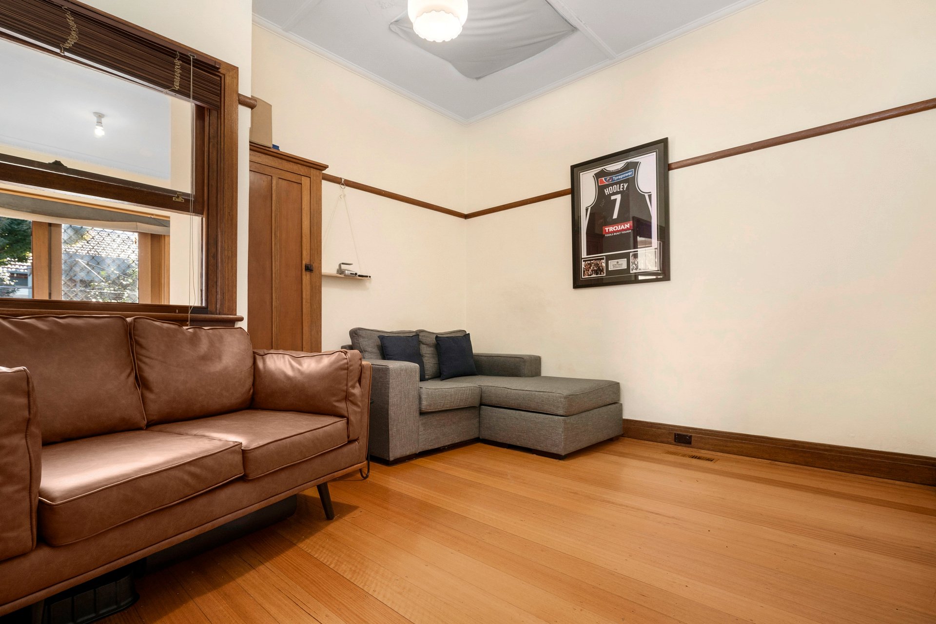 Property Gallery Thumbnail 4