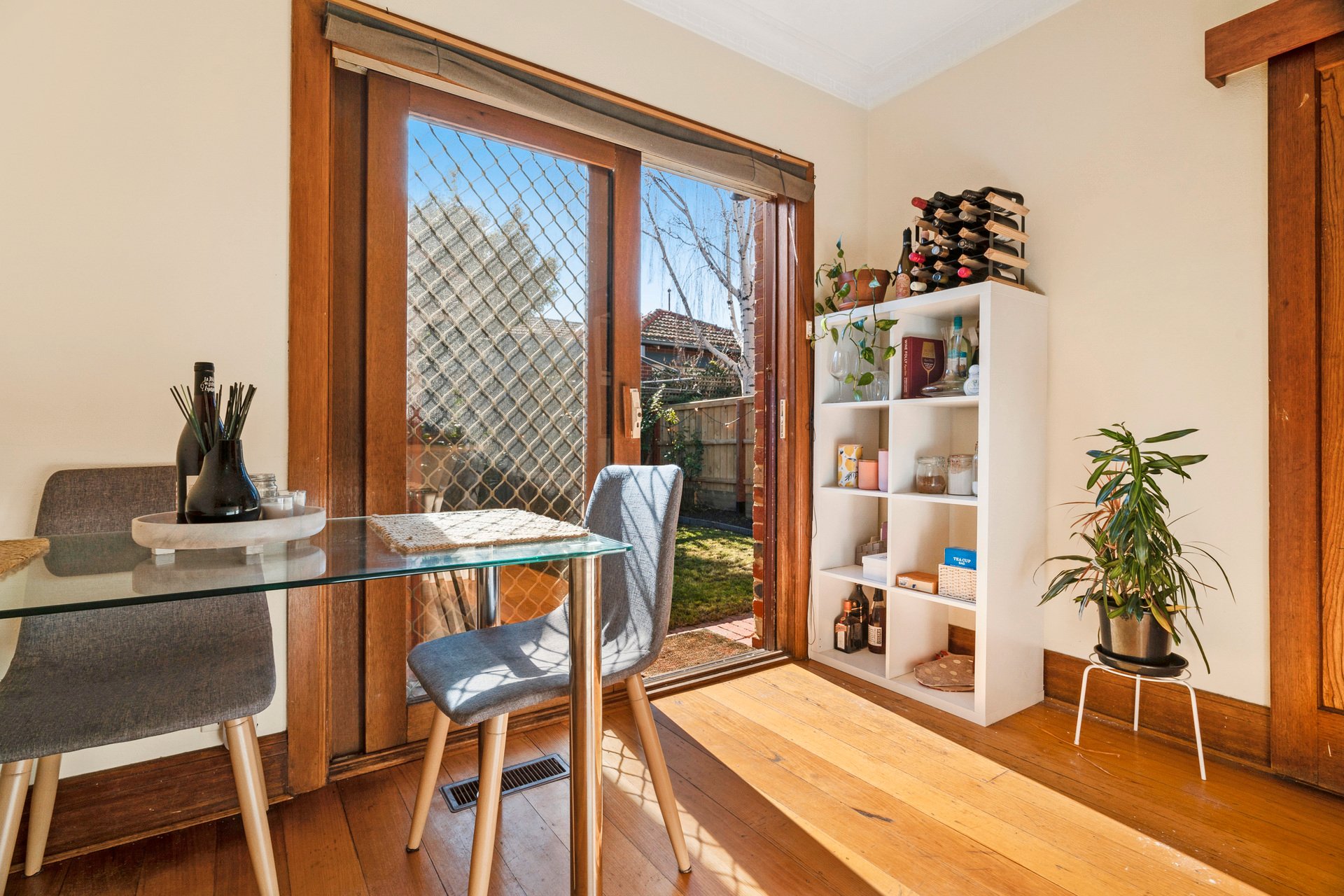 Property Gallery Thumbnail 8