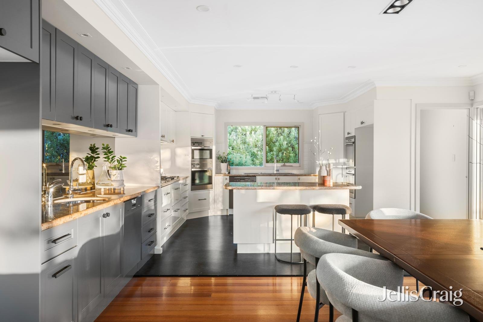 9 Nerreman Gateway, Eltham image 8