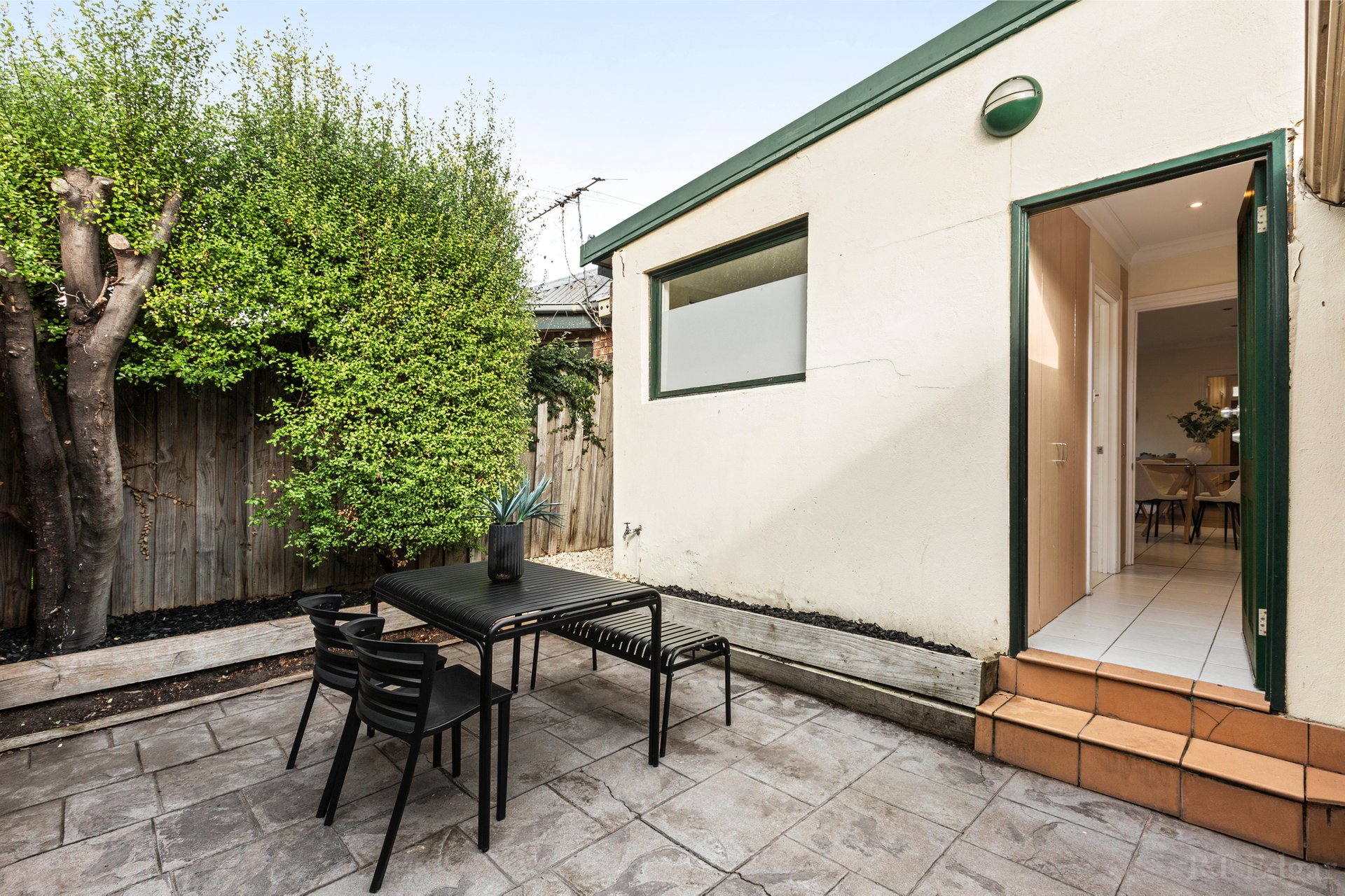 Property Gallery Thumbnail 6
