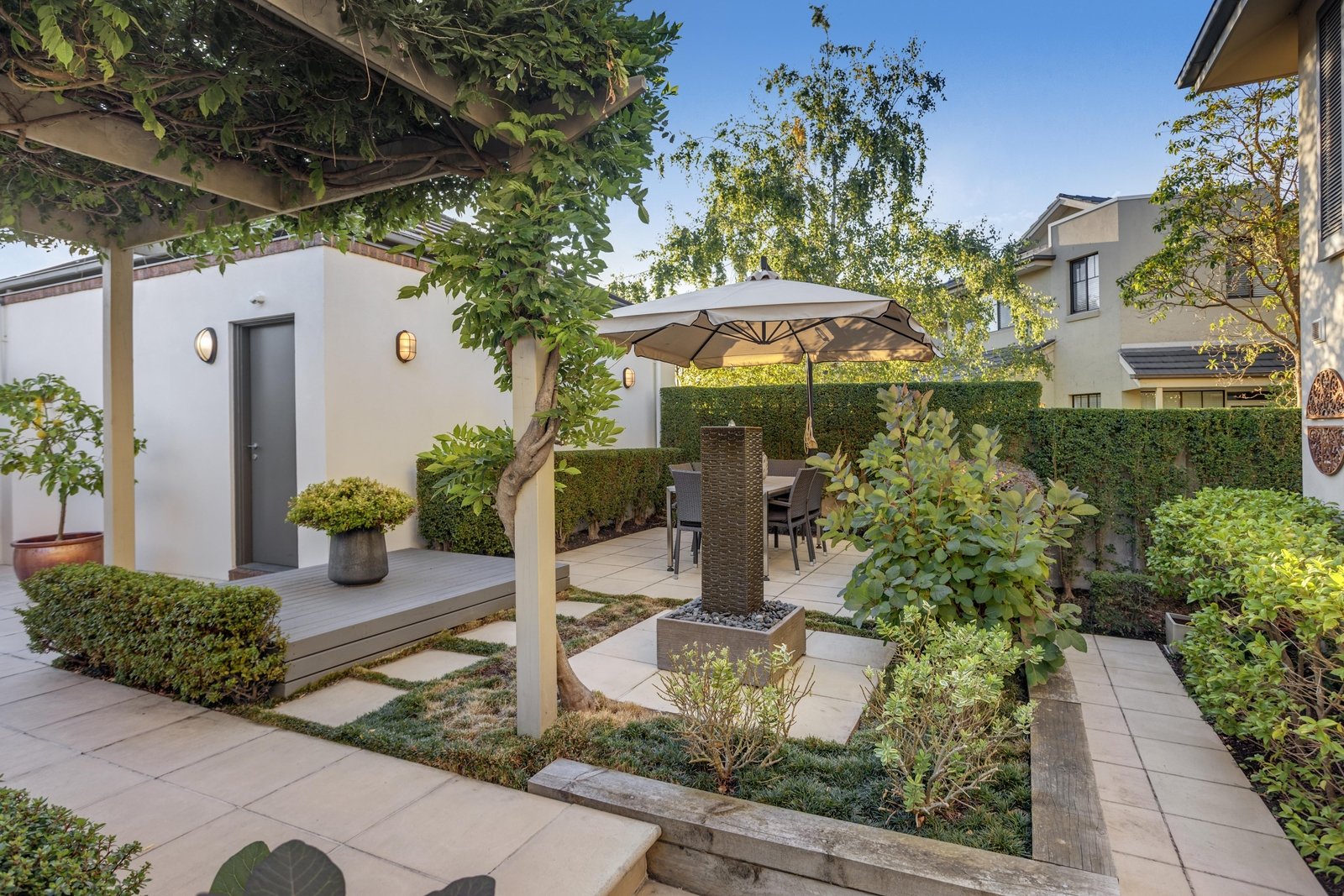 Property Gallery Thumbnail 3